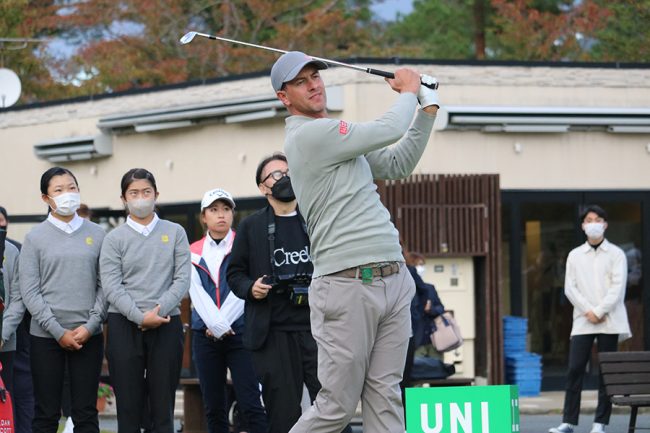 元世界1位アダム スコット 23年プロ生活で続ける練習を伝授 50球連続で入れないと The Answer