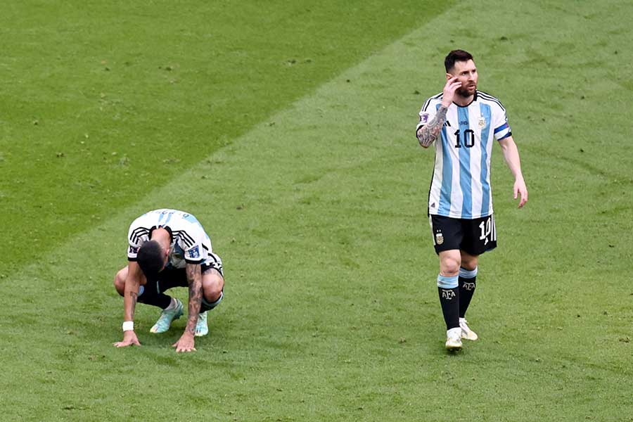 まさかの敗戦を喫したアルゼンチン代表のメッシ【写真：ロイター】