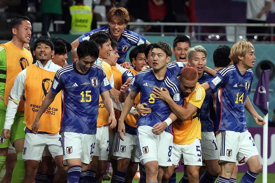 ドイツに2-1で逆転勝ちを収めた日本代表【写真：Getty Images】