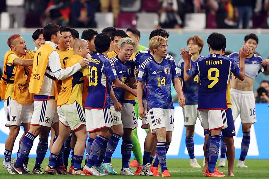 ドイツに2-1で逆転勝ちを収めた日本代表【写真：ロイター】