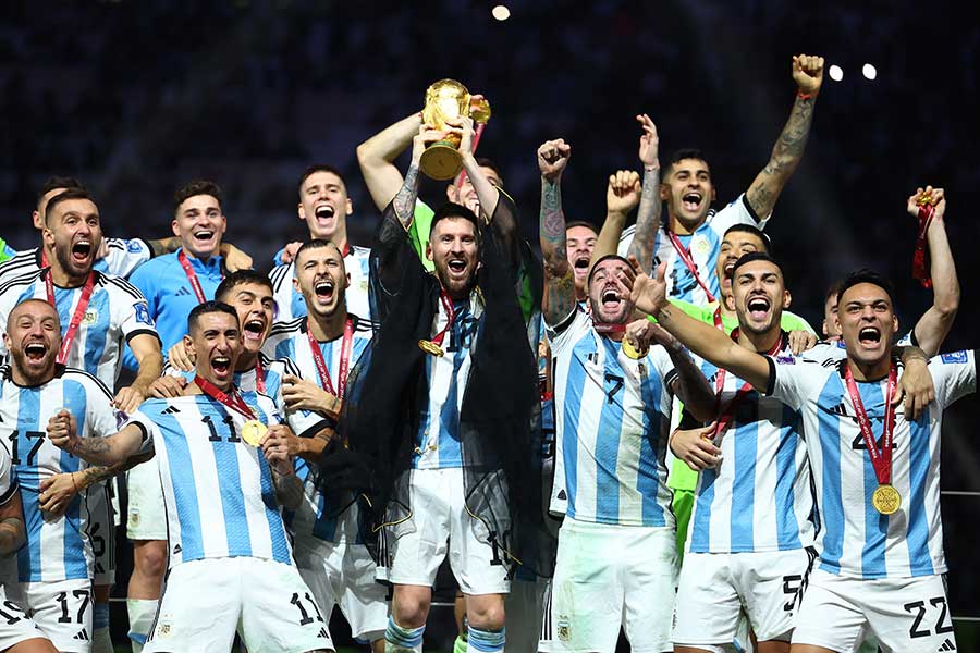 W杯で優勝したアルゼンチン【写真：ロイター】