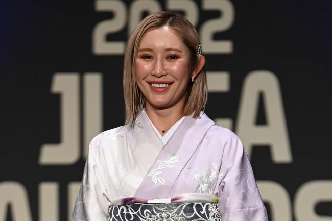 金田久美子の着物が「でら似合いすぎ」と大好評 金髪と合わせ「ギャル