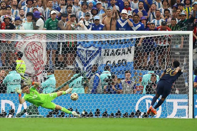 W杯優勝アルゼンチンGKは「未熟だった」 日本在住の恩師が見抜いた16歳