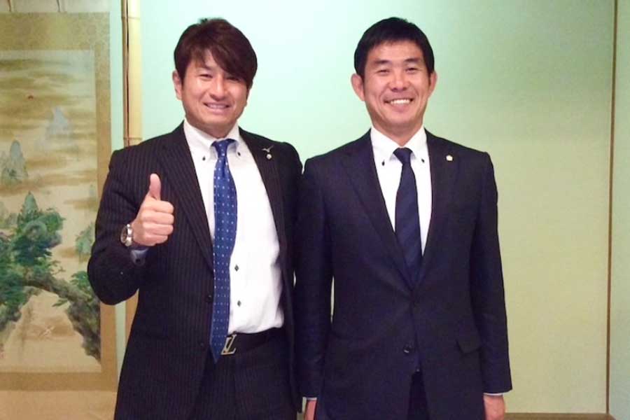 広島の指導者同士でよく顔を合わせていた森保一監督（右）と畑喜美夫さん【写真提供：畑喜美夫】