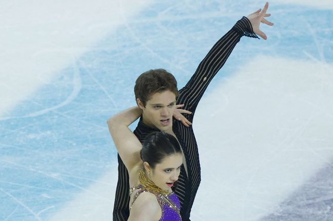 この氷は呪われてる」 フィギュアの転倒者続出に米評論家驚き