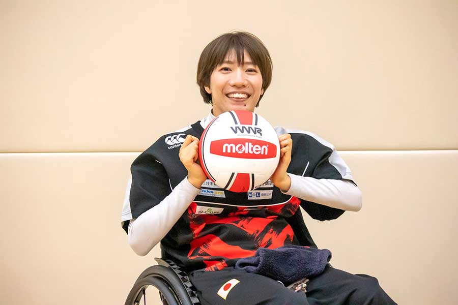 倉橋は「楽」しみながら、パリパラリンピックでの金メダル獲得、日本で一緒にプレーする女性選手を増やすことを目標に歩みを進めていく【写真：日本車いすラグビー連盟提供】