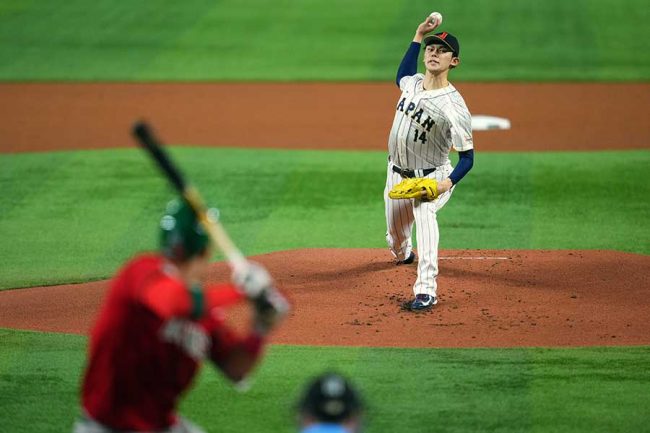 佐々木朗希に思わぬアクシデント 強襲ライナーが腹部に直撃→続投直後