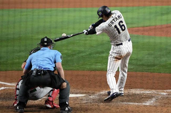 鬼が宿った大谷翔平の顔に「完全に惚れた」 9回にあった塁上の雄叫びに日本中熱狂 | THE ANSWER