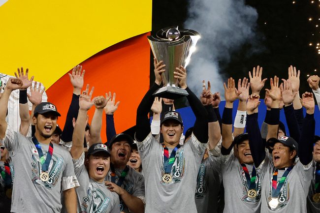 心優しい侍Jの粋な計らいに日本人感動「涙出た」 歓喜の輪にあった光景