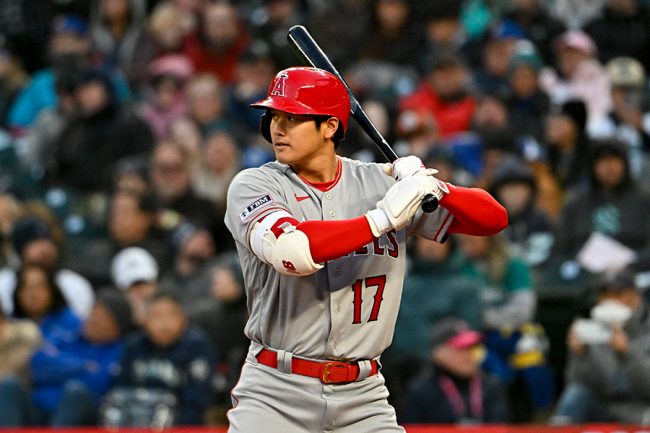 大谷翔平131m弾の直後に敵地で
