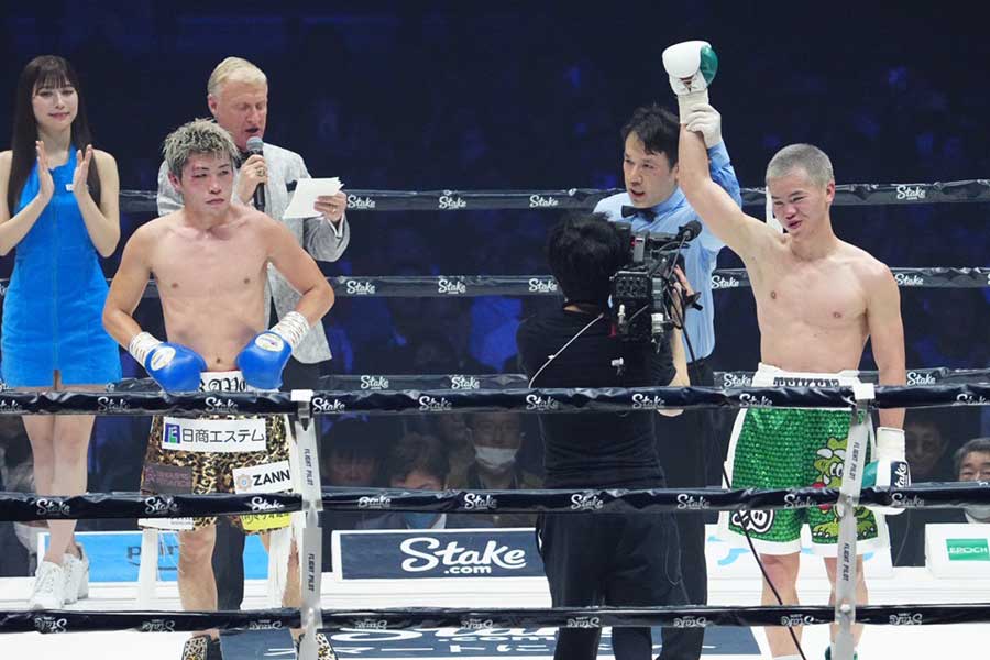 デビュー戦で判定勝ちした那須川天心【写真：荒川祐史】