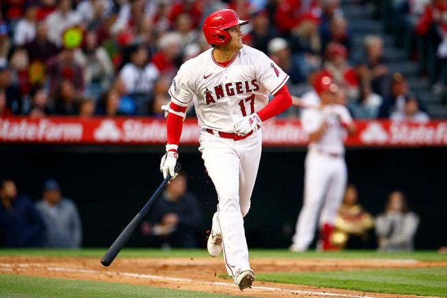 大谷翔平、規格外パワーの逆方向12号に米記者驚愕「10日間で4発だ