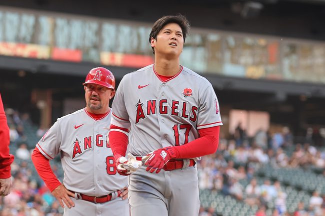 大谷翔平152キロ死球、直後の行動で敵ファン拍手 異例の光景に米実況席