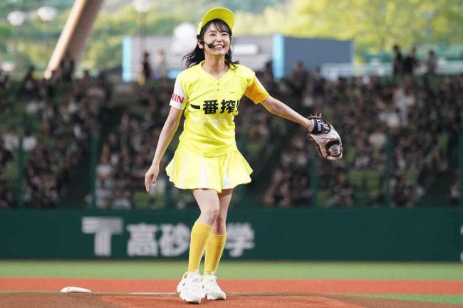 ミニスカ売り子姿が「勝利の女神」と好評 元SKE惣田紗莉渚さんが西武戦