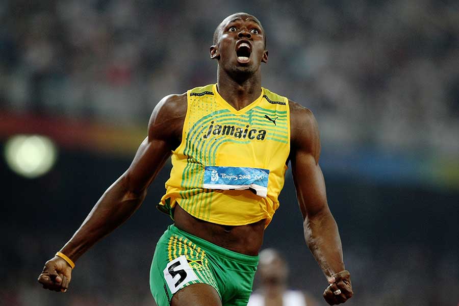 2008年北京五輪、男子200メートルで19秒30の世界新記録を樹立したウサイン・ボルト【写真：Getty Images】