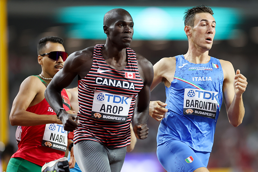 男子800メートル予選で先頭を走るマルコ・アロップ【写真：Getty Images】