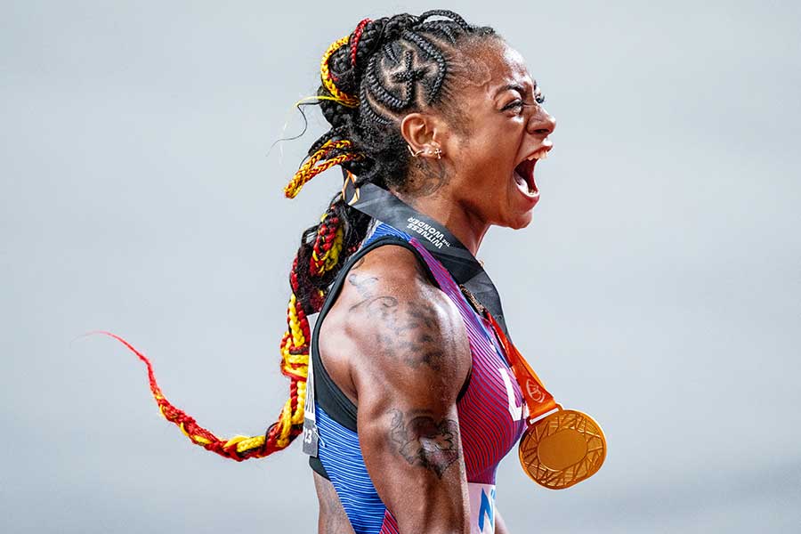 ボブ・マーティン氏が撮影した女子100メートル金メダリストのシャカリ・リチャードソン【写真提供：Bob Martin】