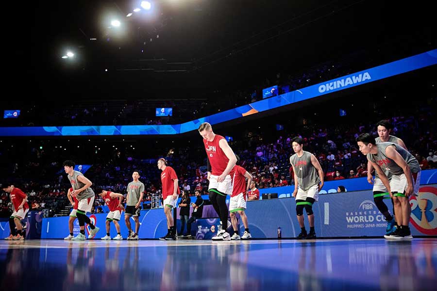 カーボベルデ戦を前に調整を行うバスケ日本代表【写真：（C）FIBA】