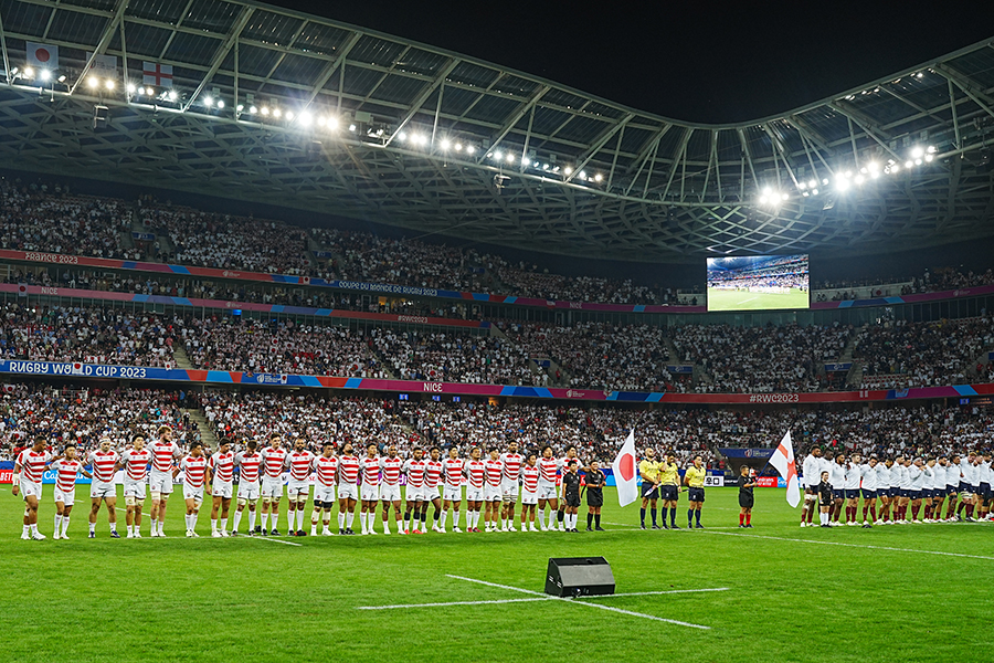 イングランドにとってはホームのようにプレーしやすい雰囲気だった【写真：イワモトアキト】