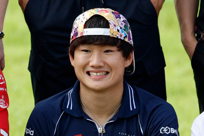 F1鈴鹿に「2人目の角田裕毅」が出現、完全装備で海外衝撃「この短期間