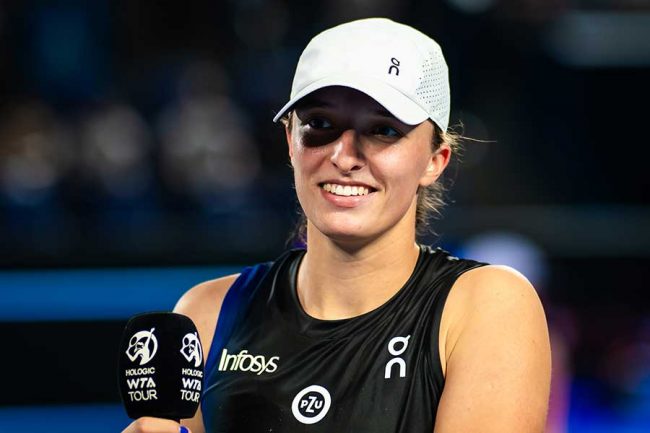 世界2位女子テニス選手が感激した日本のファン、スタンドに掲げられた 