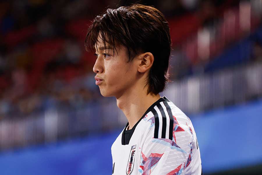 アジア大会のサッカー日本代表の西川潤【写真：Getty Images】