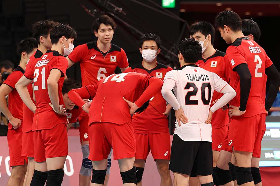 バレーボール男子の日本代表【写真：Getty Images】