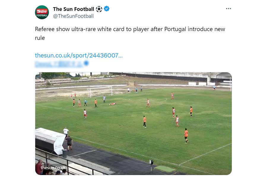 ポルトガルリーグでレアなホワイトカードが掲示された（画像は「ザ・サン」の公式Xより）