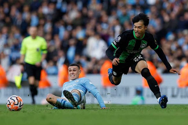 三笘薫、世界最高峰SBと1対1で抜き去りゴール演出 敵将グアルディオラ