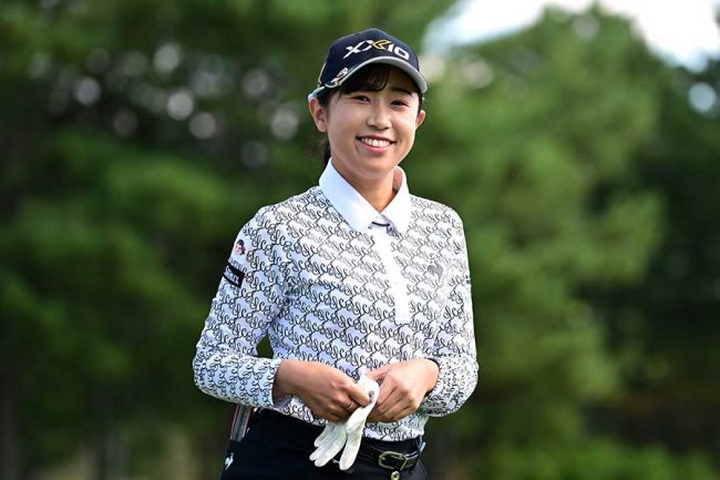 菅沼菜々、逃げ切りで2か月ぶりツアー2勝目！ 引退イ・ボミも18番で