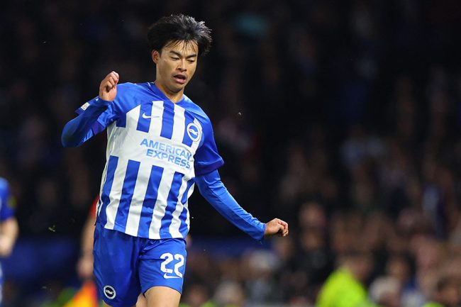 クライフターンで相手DFを置き去り、三笘薫の技に「趣深い」「芸術点