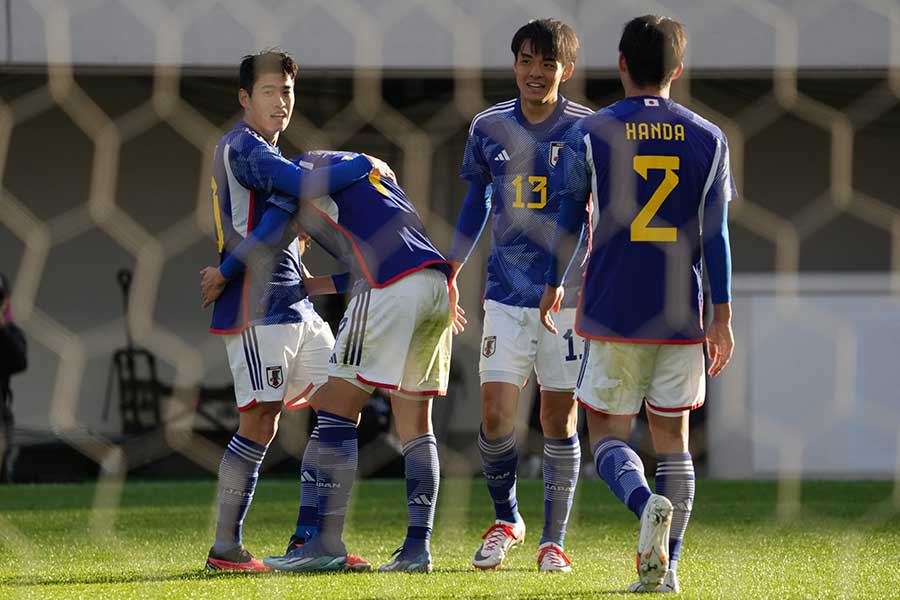 アルゼンチンを破ったサッカーU-22日本代表【写真：Getty Images】