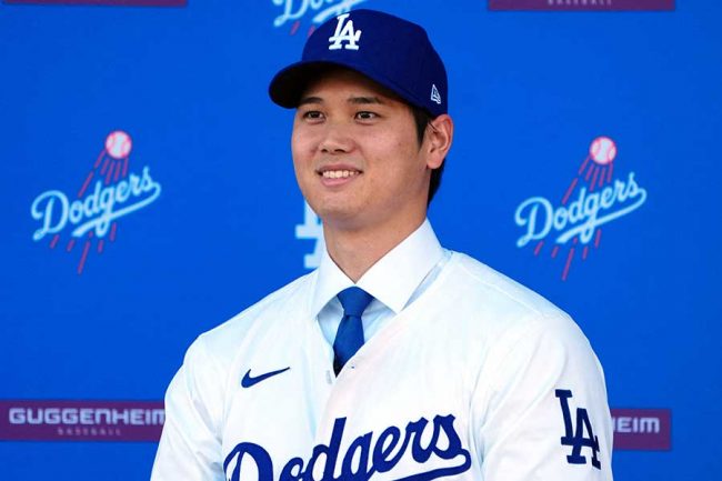 ⭐︎大谷選手ドジャース入団会見着用時計⭐︎SBGM221 5年保証 茶色革ベルト ⭐︎大谷選手ドジャース入団会見着用時計⭐︎SBGM221 5年保証