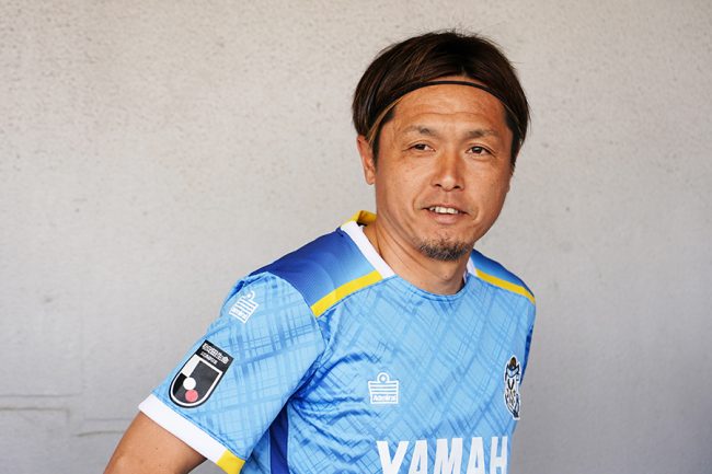 中村俊輔、小野伸二、遠藤保仁…相次ぐレジェンド引退でSNSに悲しみ