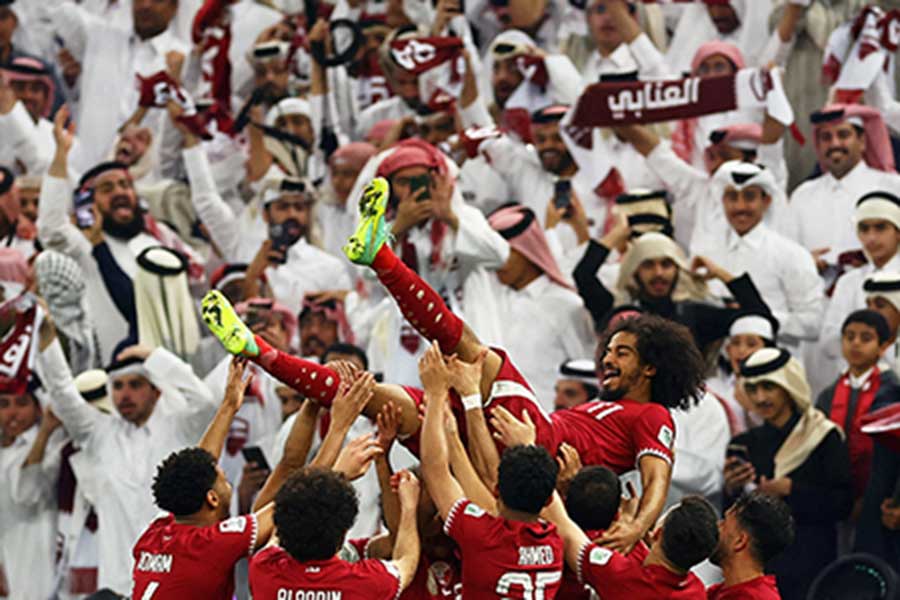 サッカーのアジアカップで優勝したカタール【写真：ロイター】