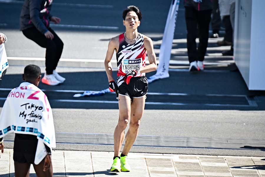 東京マラソンを走る西山雄介【写真：中戸川知世】