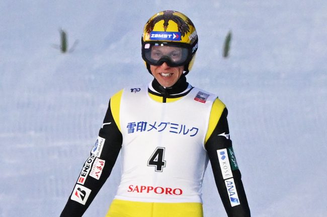 ジャンプ葛西紀明、51歳で飛んだ衝撃の123m 世界が仰天「年齢はただの