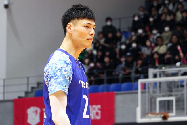 Vリーグ男子・東レが5年ぶりファイナルに王手 日本代表・高橋健太郎