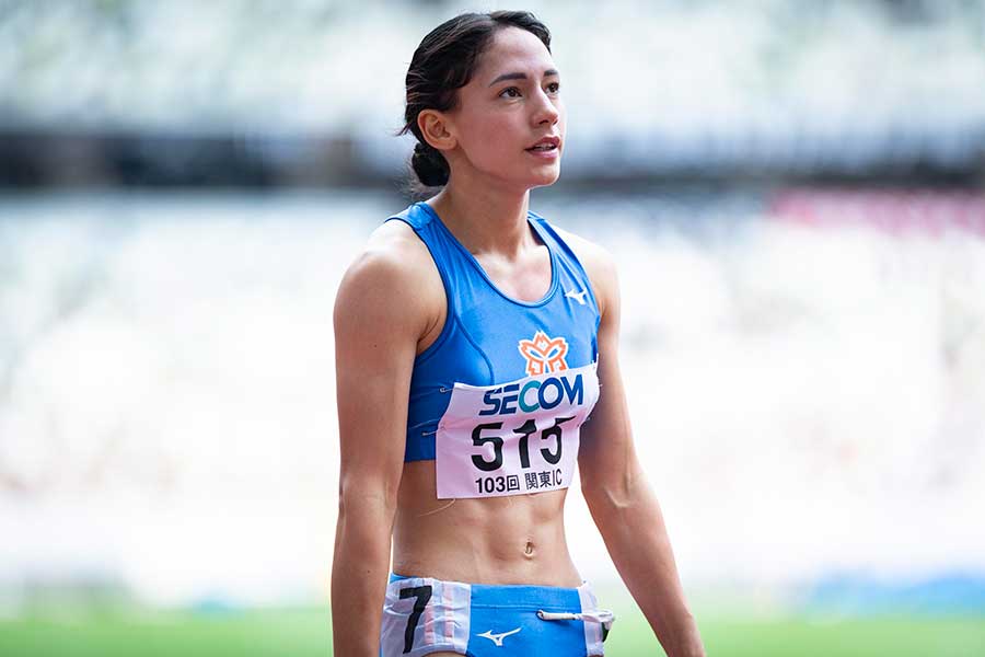 女子1部・400メートルで優勝した日体大フロレス・アリエ【写真：中戸川知世】