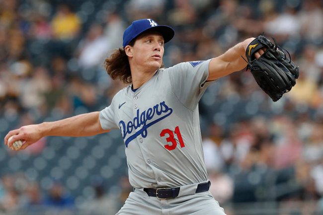 9/18 Dodger Stadium限定 タイラーグラスナウ ボブルヘッド タイラー