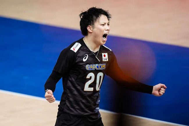 男子バレー客席のファンに謝罪した日本選手 気づいた人「泣いてしまう