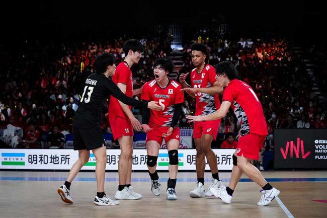 男子バレー日本選手がサイン対応拒否「No！No！No！」 まさかの人物に