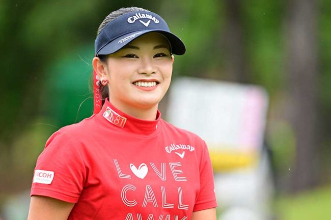 ノースリーブで日焼け跡が…」 女子ゴルフ河本結、好調の中ウェアでも