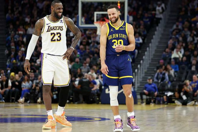 五輪バスケ米代表で遂に炸裂、レブロン＆カリーの華麗コンビに大興奮