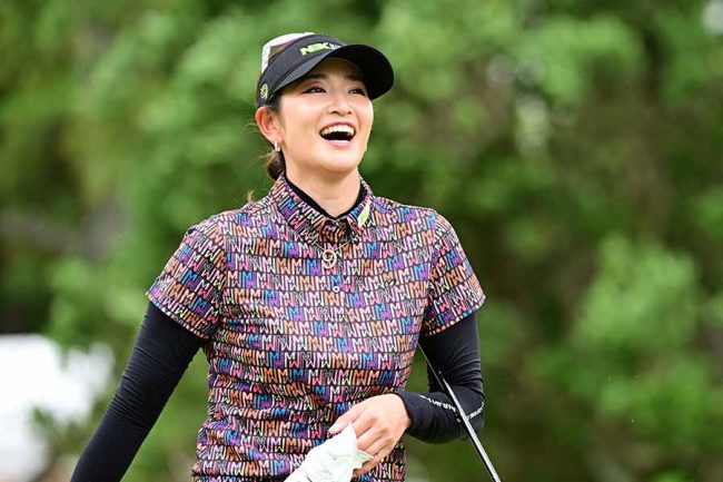 女子ゴルフ原英莉花、70秒間もできる
