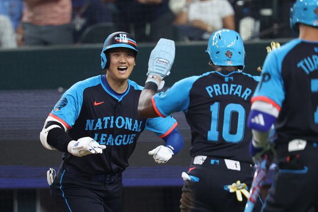 MLB オールスタージャッジユニホーム