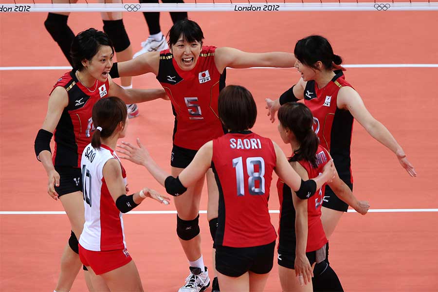 ロンドン五輪の女子バレー日本代表【写真：Getty Images】