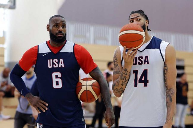 アベンジャーズやん」 日本のバスケファンが戦慄したパリ五輪1枚の写真