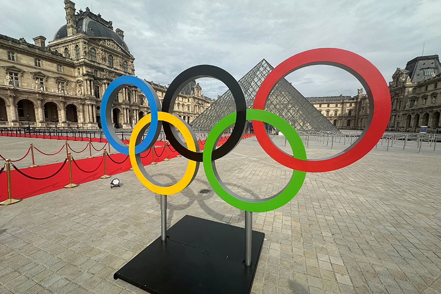 パリ五輪・体操の水鳥寿思監督が日本のソウルフードを食す写真を投稿【写真：ロイター】