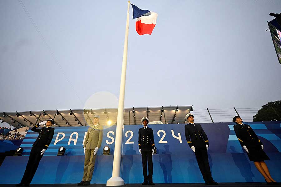 パリ五輪の開会式に現れたお馴染みの人気者キャラが話題【写真：ロイター】